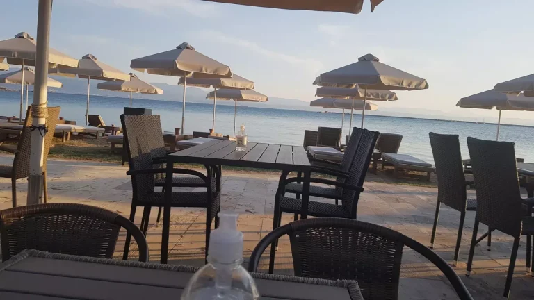 Ομπρέλες σε χώρους πελατών μας – φωτογραφία 3